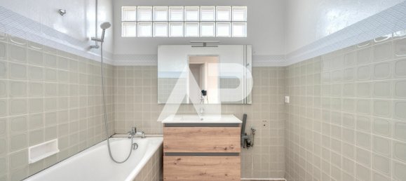 Квартира с 3 спальнями в Рюэй-Мальмезон, Франция № 347161 13