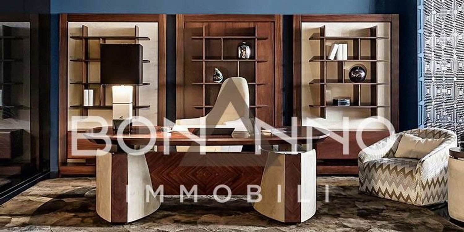 450m² Office in Treviso, Italy No. 115734