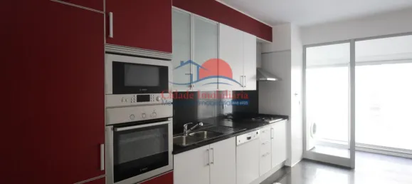 3 bedrooms Apartment in Funchal, Portugal No. 100926 2
