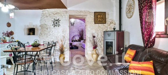 2 bedrooms Villa in Martina Franca, Italy No. 332780 23