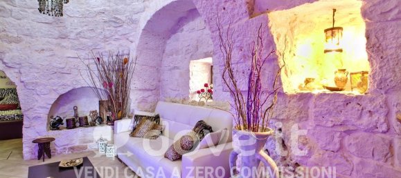 2 bedrooms Villa in Martina Franca, Italy No. 332780 5