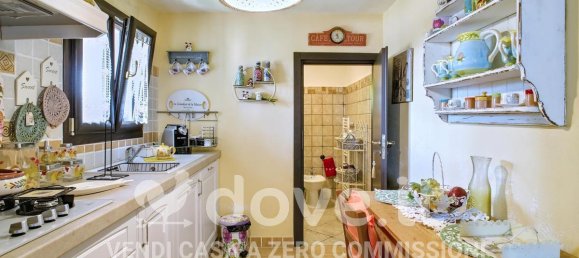 2 bedrooms Villa in Martina Franca, Italy No. 332780 12