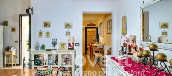 2 bedrooms Villa in Martina Franca, Italy No. 332780 14