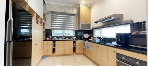 5 غرف نوم منزل في Tay Ho, Vietnam رقم 631 7