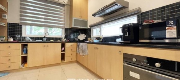 5 غرف نوم منزل في Tay Ho, Vietnam رقم 631 9