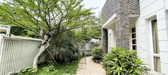 5 غرف نوم منزل في Tay Ho, Vietnam رقم 631 27