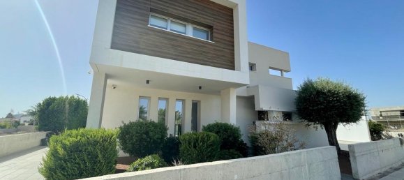 Villa de 6 dormitorios en Pyla, Cyprus No. 26526 2