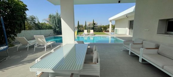 Villa de 6 dormitorios en Pyla, Cyprus No. 26526 6