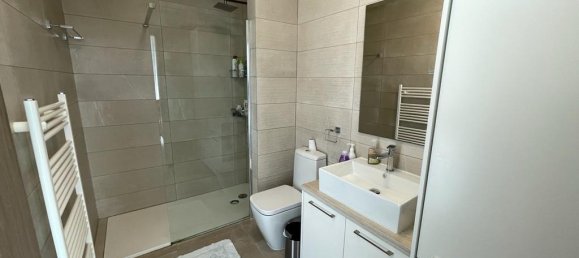 Villa de 6 dormitorios en Pyla, Cyprus No. 26526 14