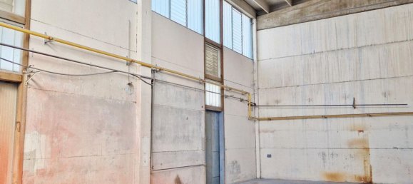 1500m² Warehouse in Faenza, Italy No. 372072 17