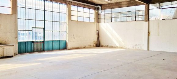 1500m² Warehouse in Faenza, Italy No. 372072 3
