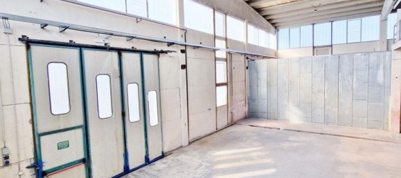 1500m² Warehouse in Faenza, Italy No. 372072 12
