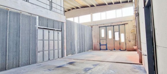 1500m² Warehouse in Faenza, Italy No. 372072 18