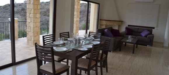 3 Schlafzimmer Villa in Geroskípou, Cyprus, Nr. 9309 5