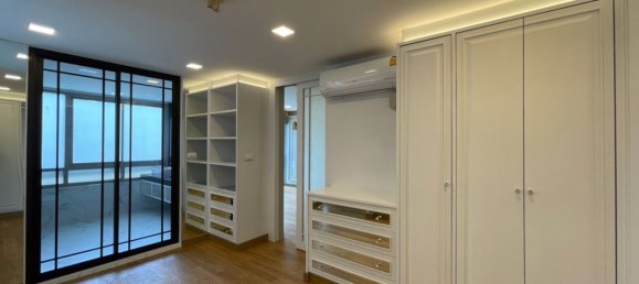 3 bedrooms Duplex in Khlong Toei, Thailand No. 4512 5