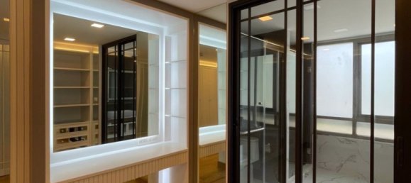 3 bedrooms Duplex in Khlong Toei, Thailand No. 4512 13