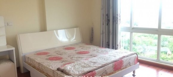 3 bedrooms Apartment in Tay Ho, Vietnam No. 1050 5