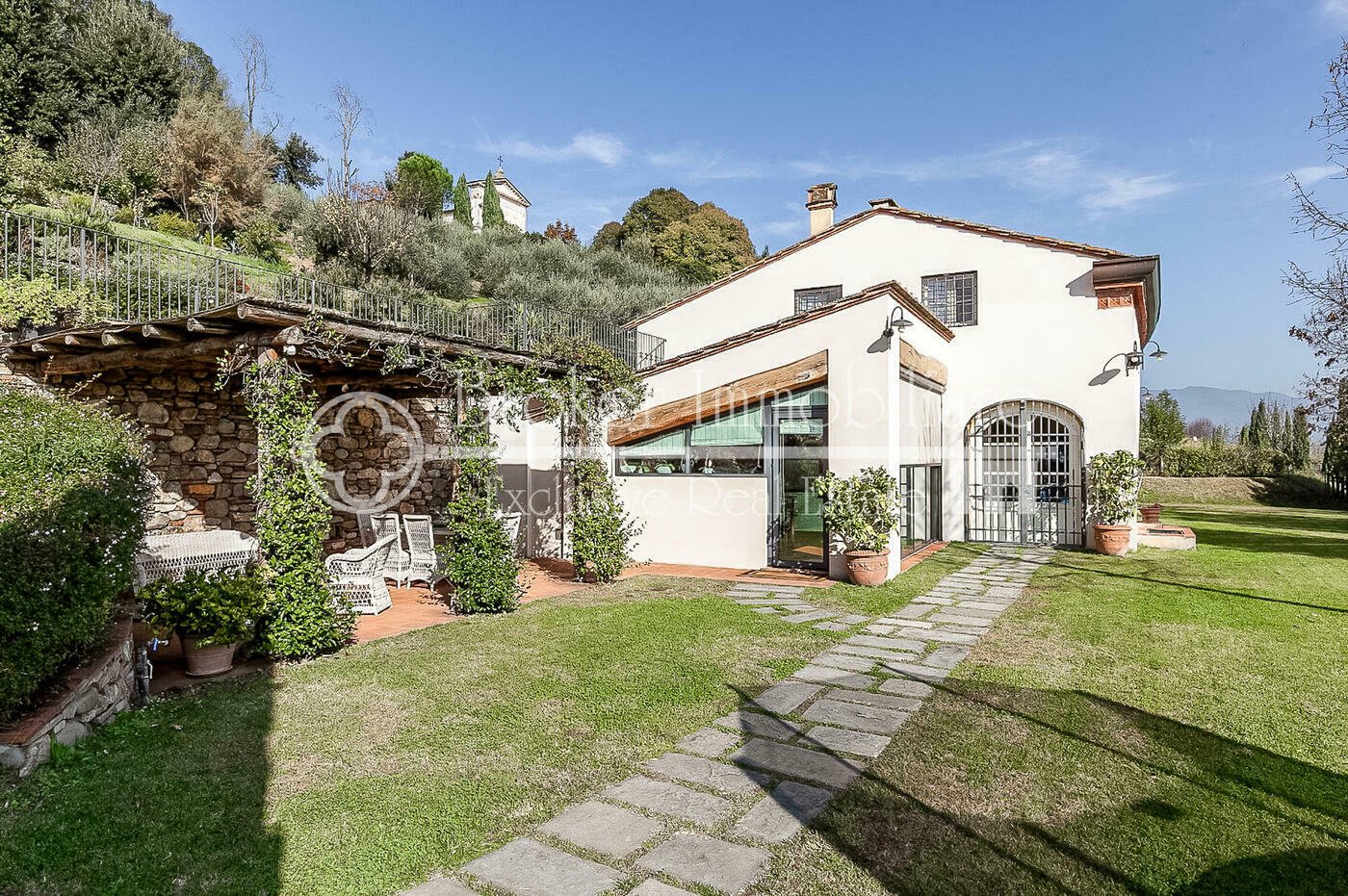 Villa T4 em Lucca, Italy N.º 227881