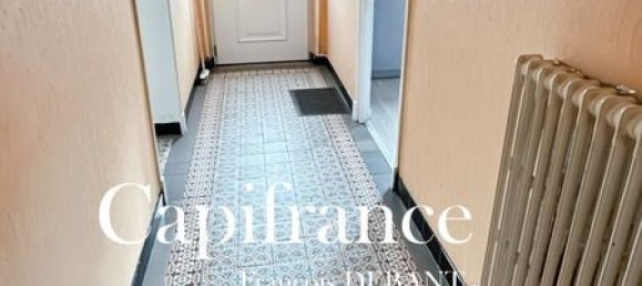 3 bedrooms House in Reims, France No. 224267 13