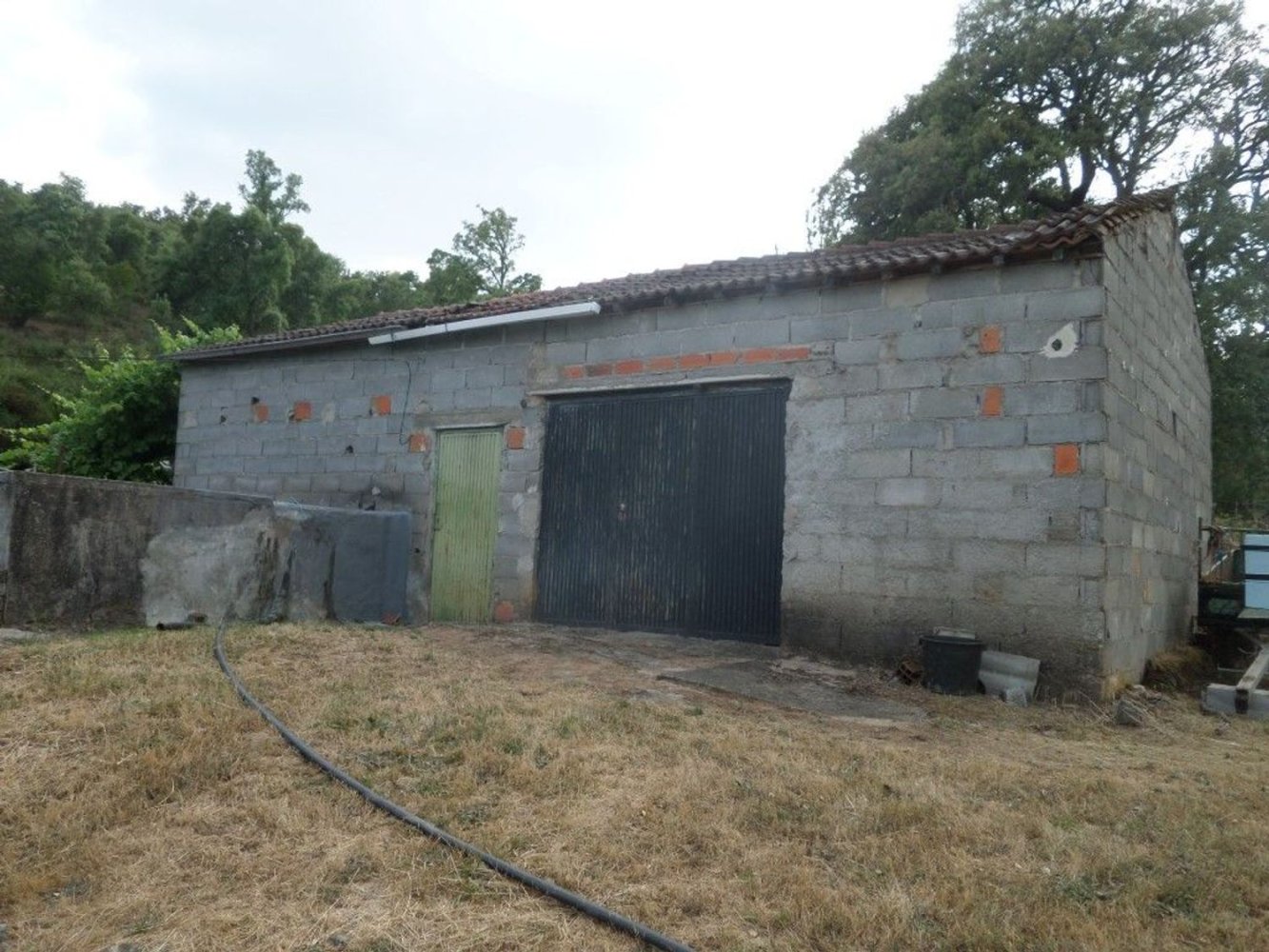  Land in Telhado, Portugal No. 191335