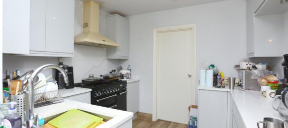 5 bedrooms House in Orpington, United Kingdom No. 10457 10