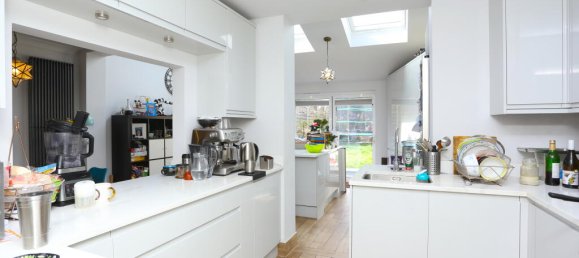 5 bedrooms House in Orpington, United Kingdom No. 10457 24