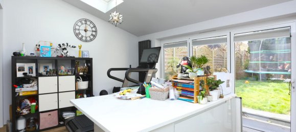 5 bedrooms House in Orpington, United Kingdom No. 10457 33