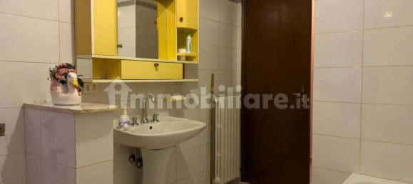 Квартира с 2 спальнями в Ментана, Италия № 27561 33