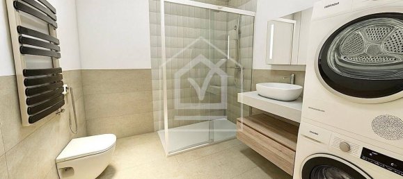 1 bedroom Apartment in Bari, Italy No. 335682 5