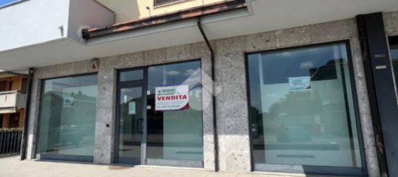 Коммерческая недвижимость с 1 комнатой в Брузапорто, Италия № 60588 11