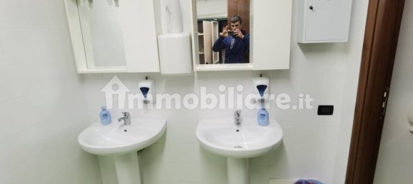 2 rooms Commercial property in Linguaglossa, Italy No. 251592 4