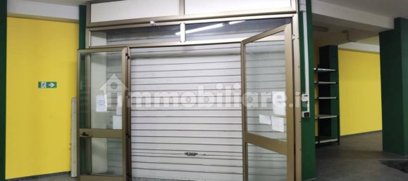 2 rooms Commercial property in Linguaglossa, Italy No. 251592 3