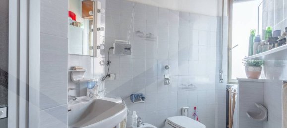 3 rooms Apartment in Milan, Italy No. 242298 23