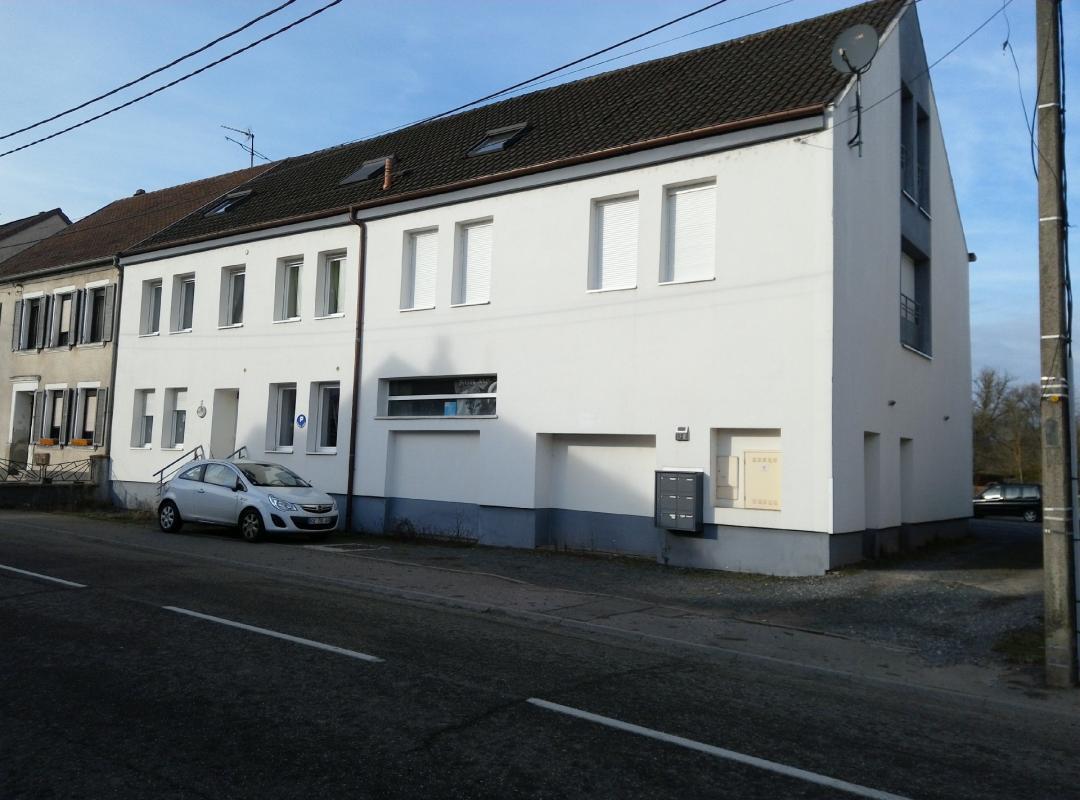 16 rooms Building in Sarreguemines, France No. 91004