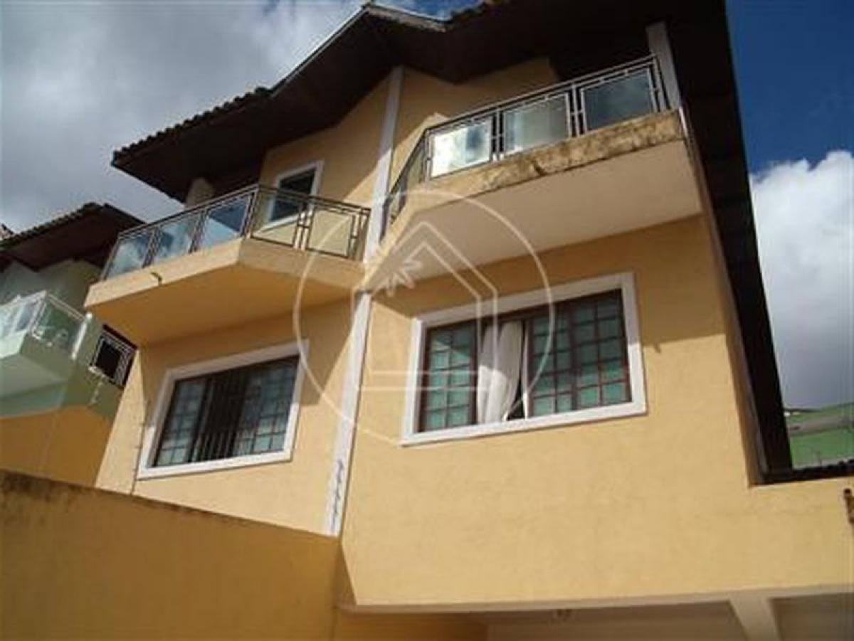 Casa de 3 dormitorios en Sao Paulo, Brazil No. 553032