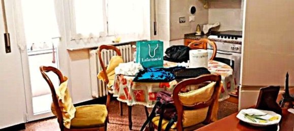 Apartamento de 4 habitaciónes en Genoa, Italy No. 261394 5