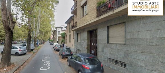 Apartamento T2 em Turin, Italy N.º 203833 21