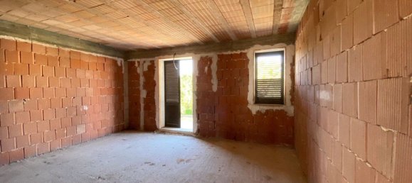 13غرفة عقار تجاري في Castelvetrano, Italy رقم 158854 42