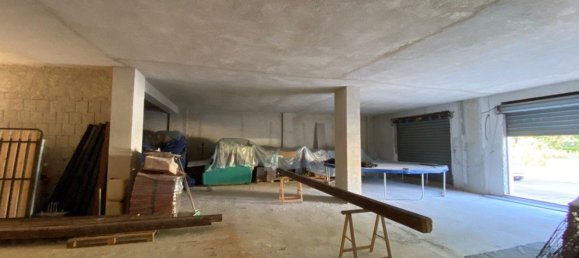 13غرفة عقار تجاري في Castelvetrano, Italy رقم 158854 10