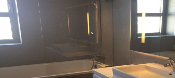 Estudio en Nicosia, Cyprus No. 24780 7