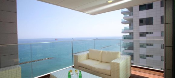 Estudio en Nicosia, Cyprus No. 24780 2