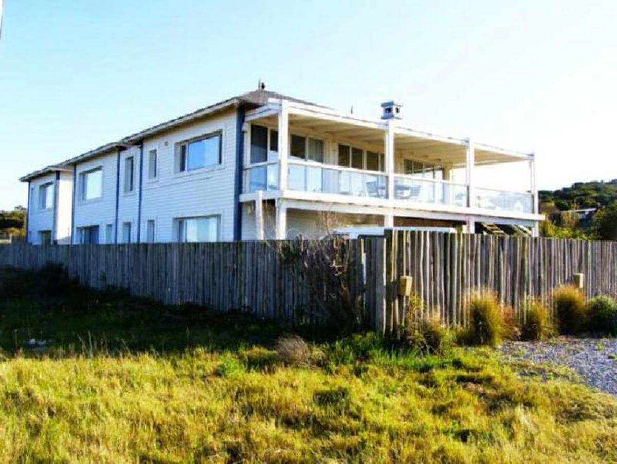 5 bedrooms House in Maldonado, Uruguay No. 6090