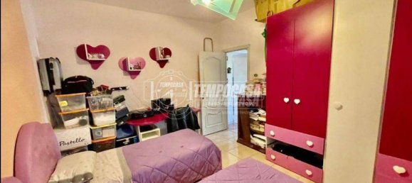 2 bedrooms Apartment in Naples, Italy No. 263130 12