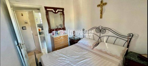 2 bedrooms Apartment in Naples, Italy No. 263130 10