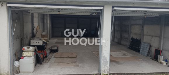 Garaje en Douai, France 1174 m² No. 89782 2