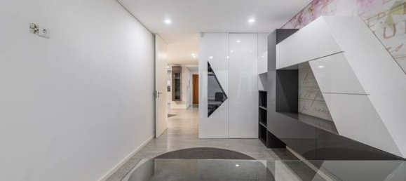 3 bedrooms House in Brito, Portugal No. 187270 13