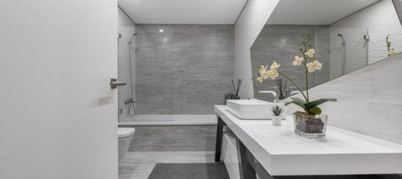 3 bedrooms House in Brito, Portugal No. 187270 16