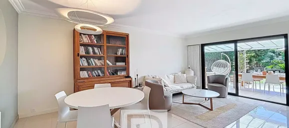 3 Schlafzimmer Wohnung in Le Cannet, France, Nr. 335184 13