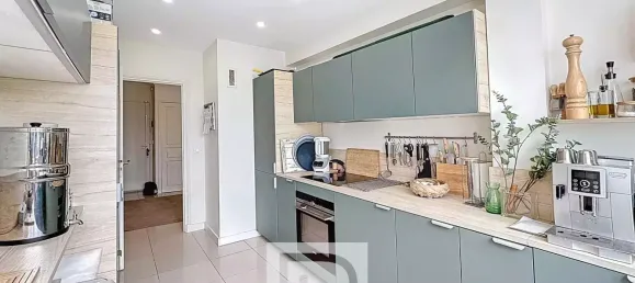 3 Schlafzimmer Wohnung in Le Cannet, France, Nr. 335184 14