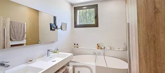 3 Schlafzimmer Wohnung in Le Cannet, France, Nr. 335184 7